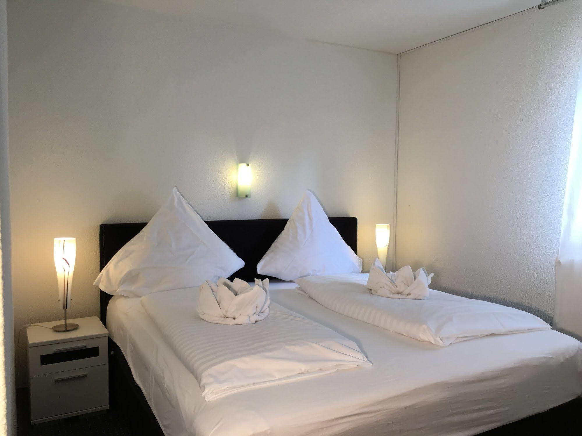 City Hotel Diez ディーツ エクステリア 写真