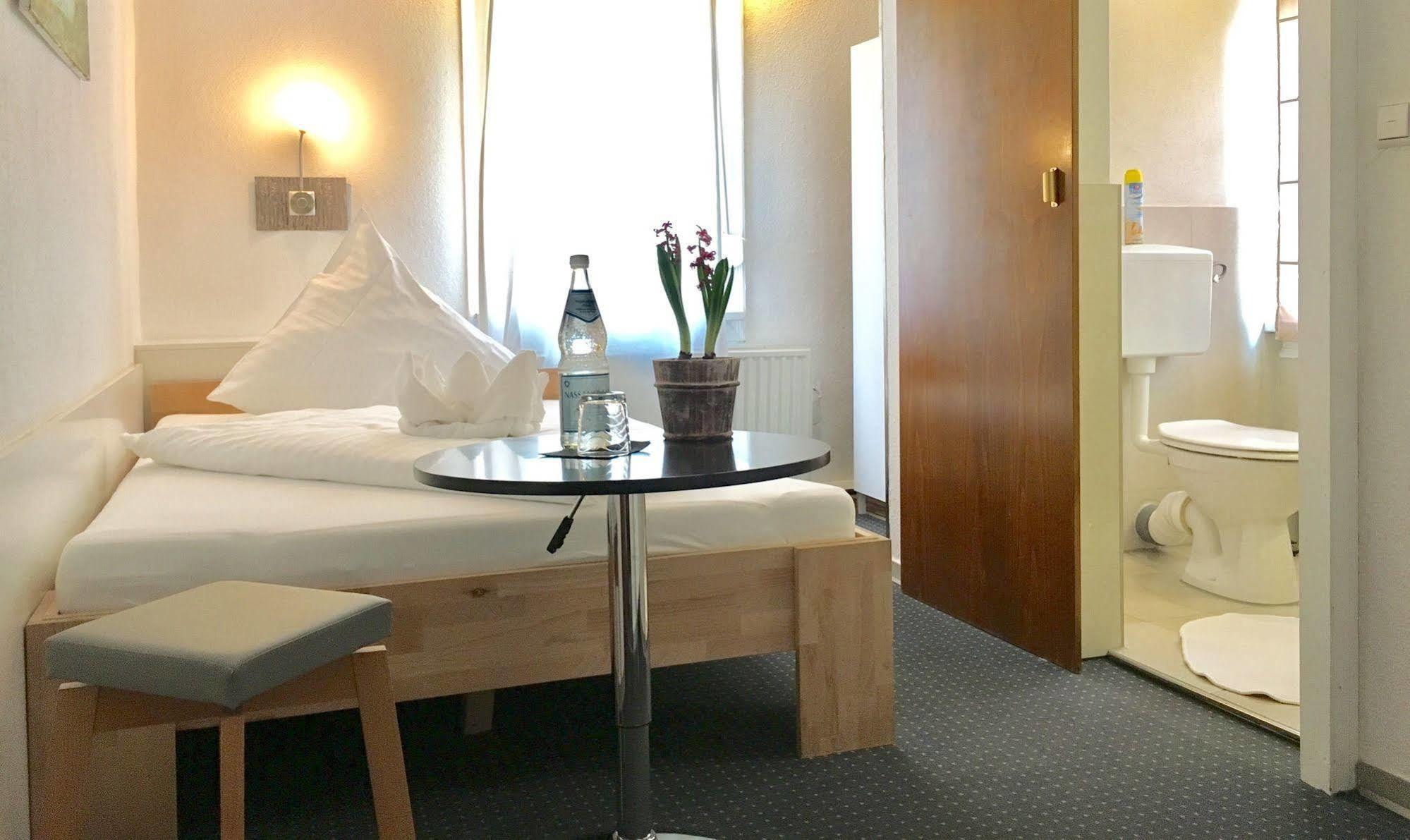 City Hotel Diez ディーツ エクステリア 写真